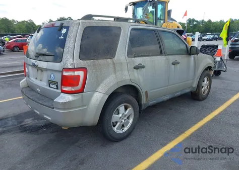 2011 Ford Escape Xlt from USA, damaged, VIN 1FMCU0D74BKB47384